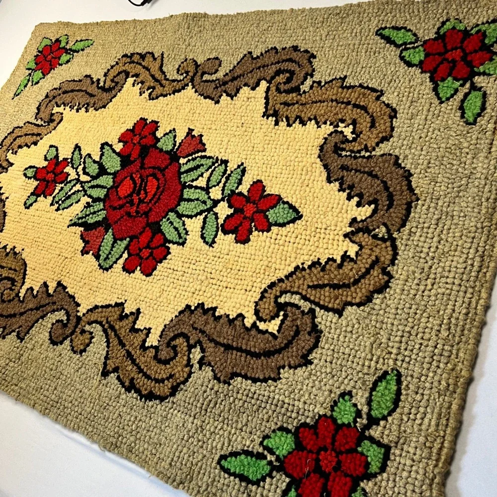 Vintage Hand Hooked Red Rose Floral Rug | 40